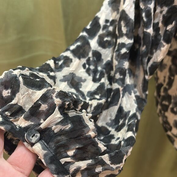 Rebecca Taylor Brown and Tan Tie Front Blouse with Mandarin Collar, US12 - Picture 6 of 11